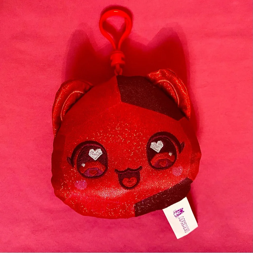 Sparkle Red MeeMeow Cat Face Heart Eyes Keychain APHMAU